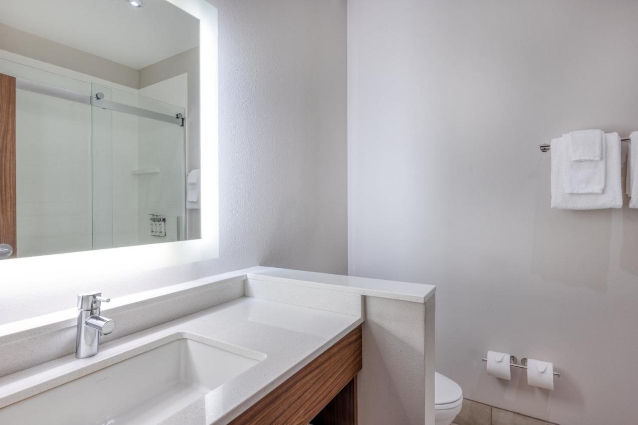 Holiday Inn Express Troy By Ihg Екстер'єр фото
