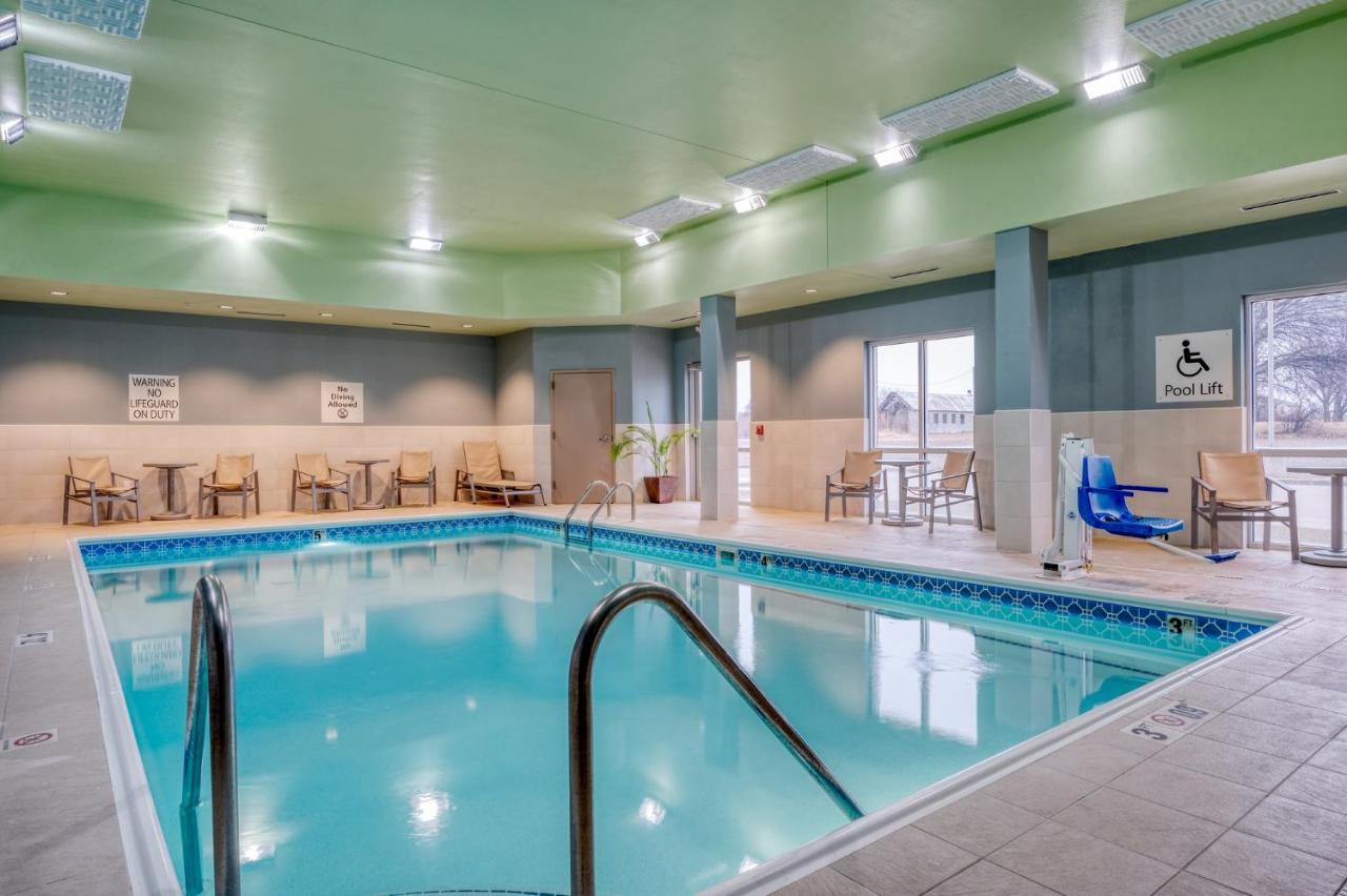 Holiday Inn Express Troy By Ihg Екстер'єр фото