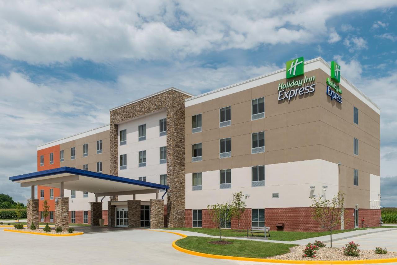 Holiday Inn Express Troy By Ihg Екстер'єр фото